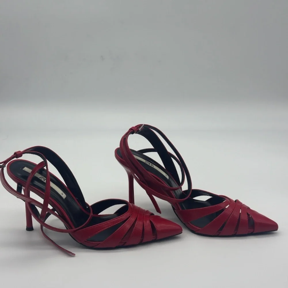 Zara Women's Red Strappy Heels - Picture 3 of 4